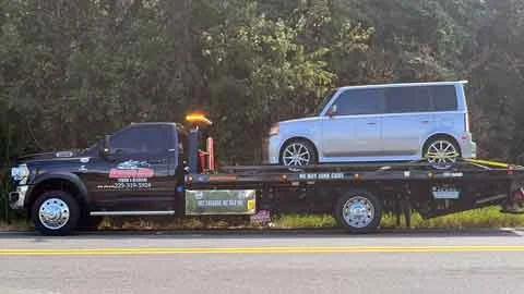 Albany & SE GA Tow Truck